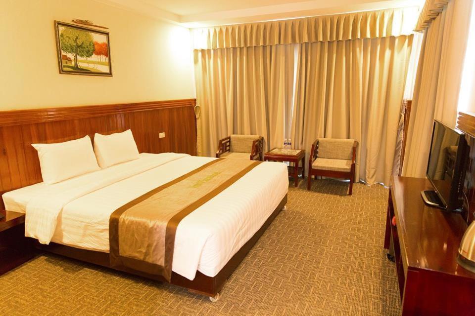Vinh Plaza Hotel Экстерьер фото