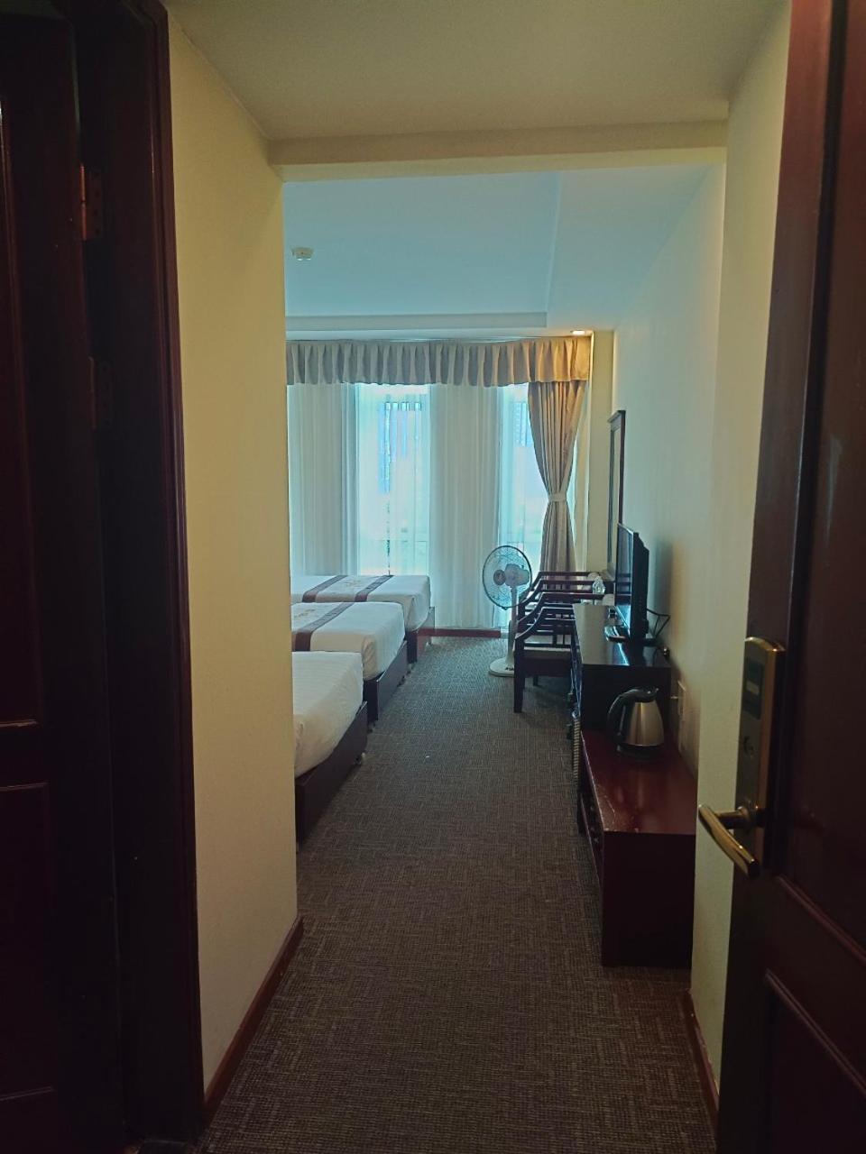 Vinh Plaza Hotel Экстерьер фото