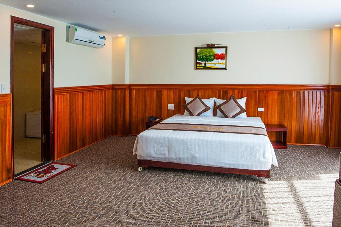 Vinh Plaza Hotel Экстерьер фото