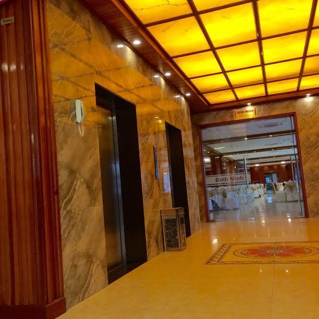 Vinh Plaza Hotel Экстерьер фото